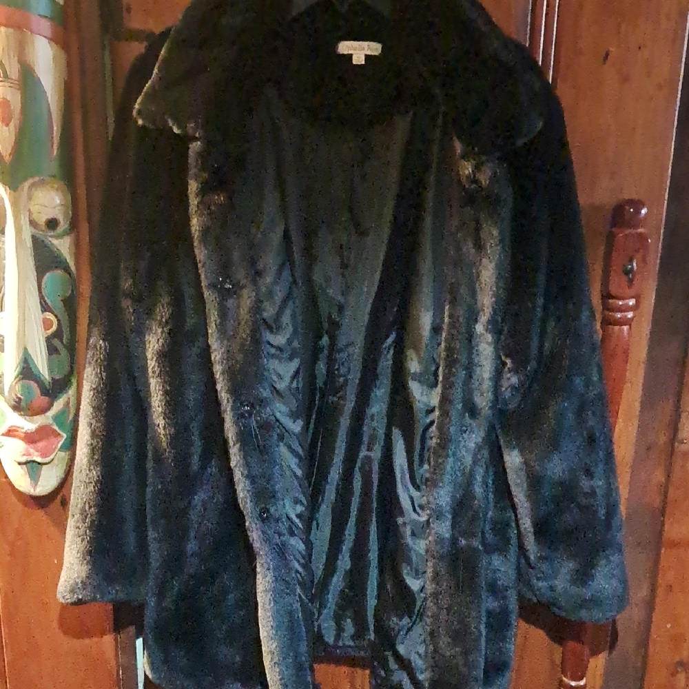 Elegant Black Faux Fur Teddy Jacket